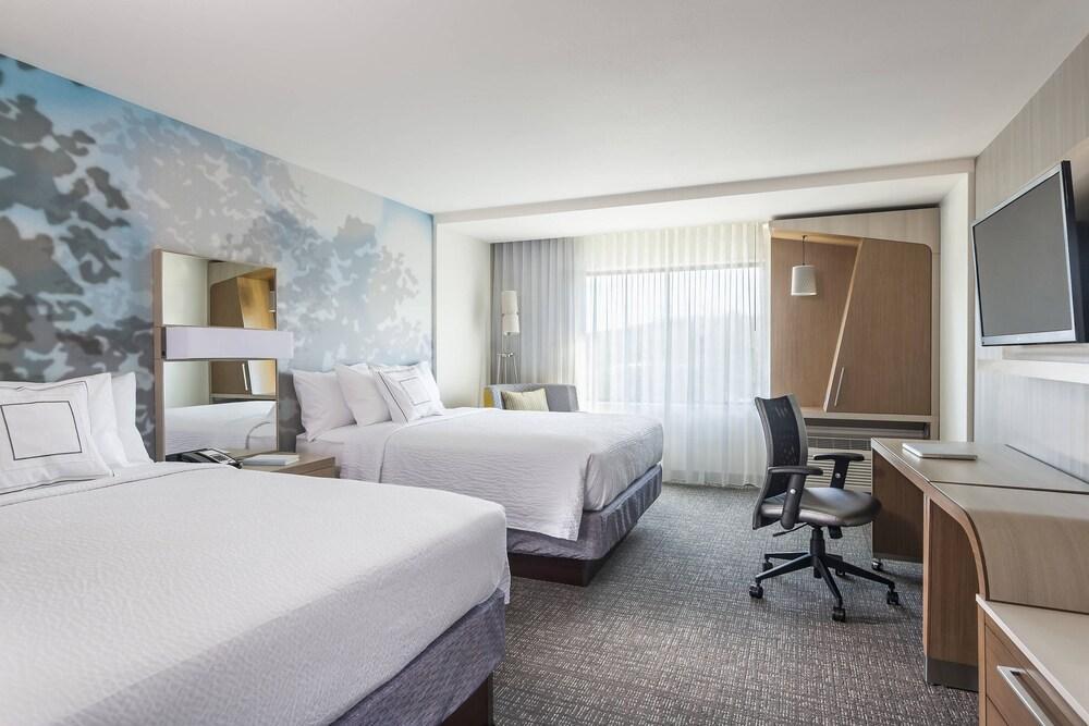 Courtyard By Marriott Thousand Oaks אגורה הילס מראה חיצוני תמונה