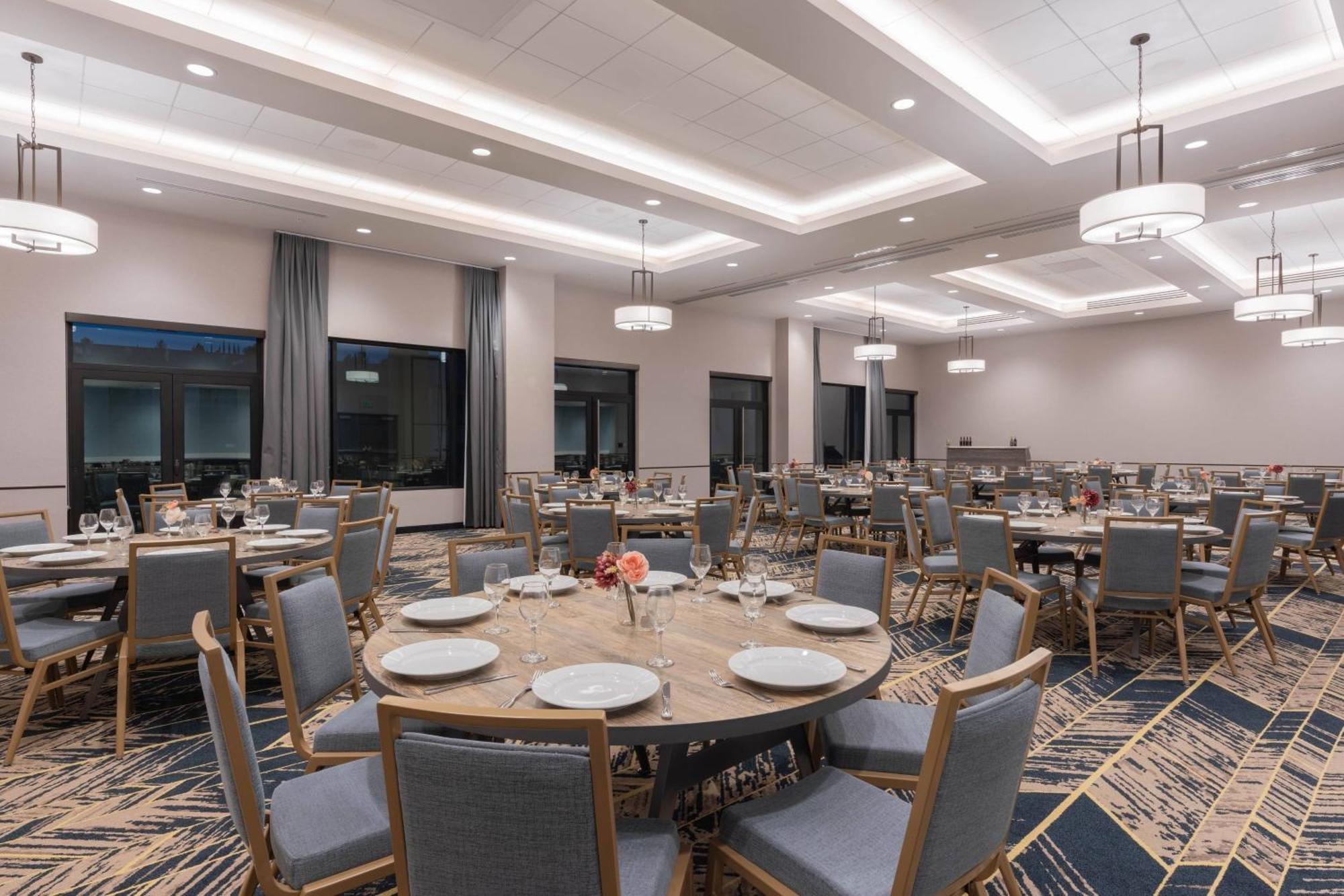 Courtyard By Marriott Thousand Oaks אגורה הילס מראה חיצוני תמונה